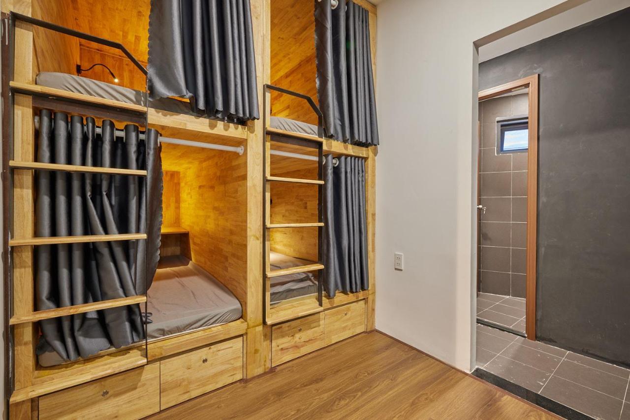 דה נאנג The Garden Capsule Hotel מראה חיצוני תמונה