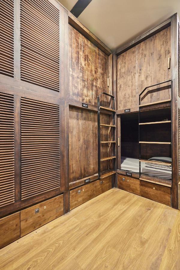 דה נאנג The Garden Capsule Hotel מראה חיצוני תמונה